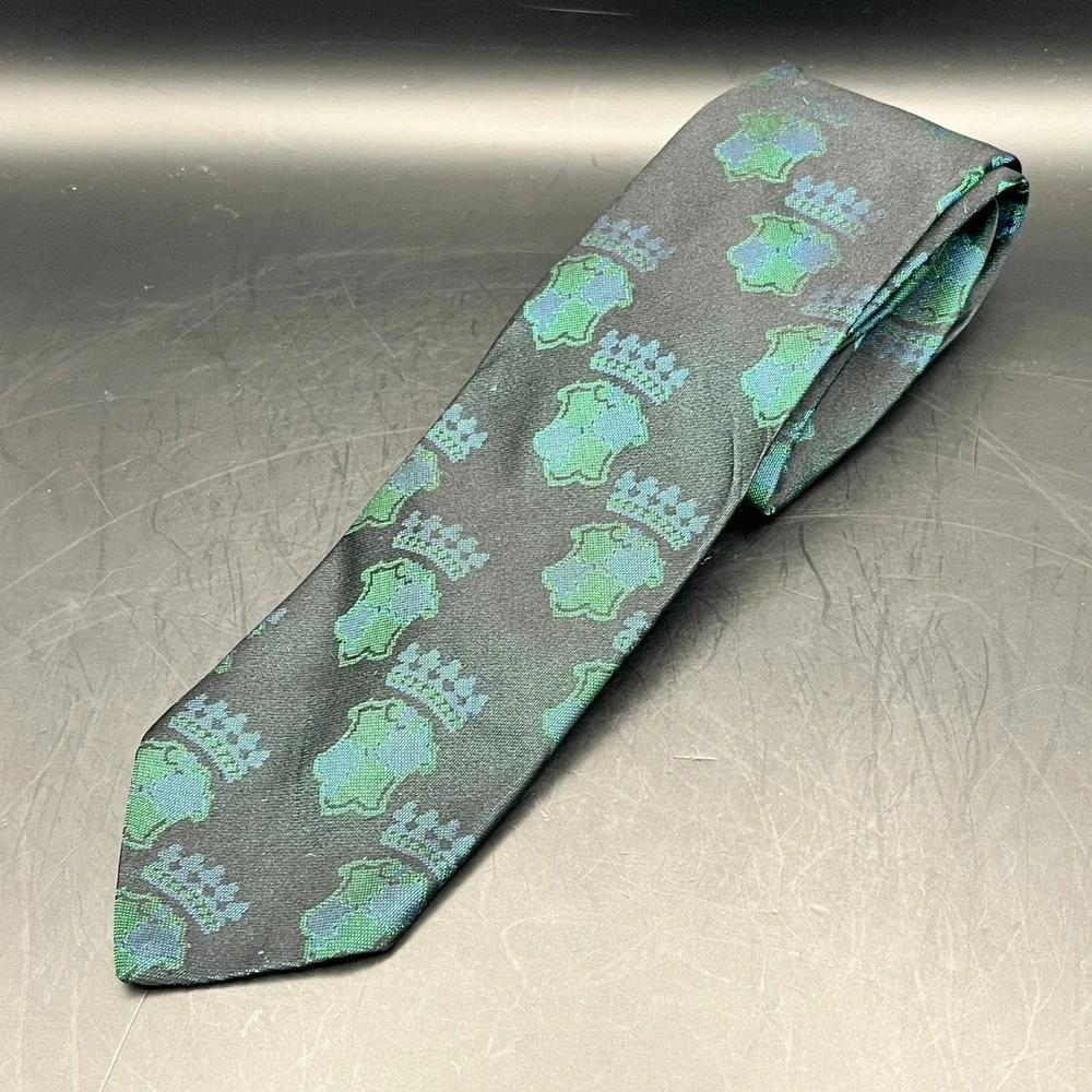 Vintage All Silk Necktie‎ Crown Shield Crest Patterned Mens Tie 52